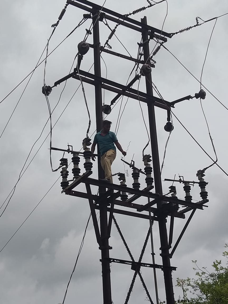 Power restoration work after Tautkae cyclone.