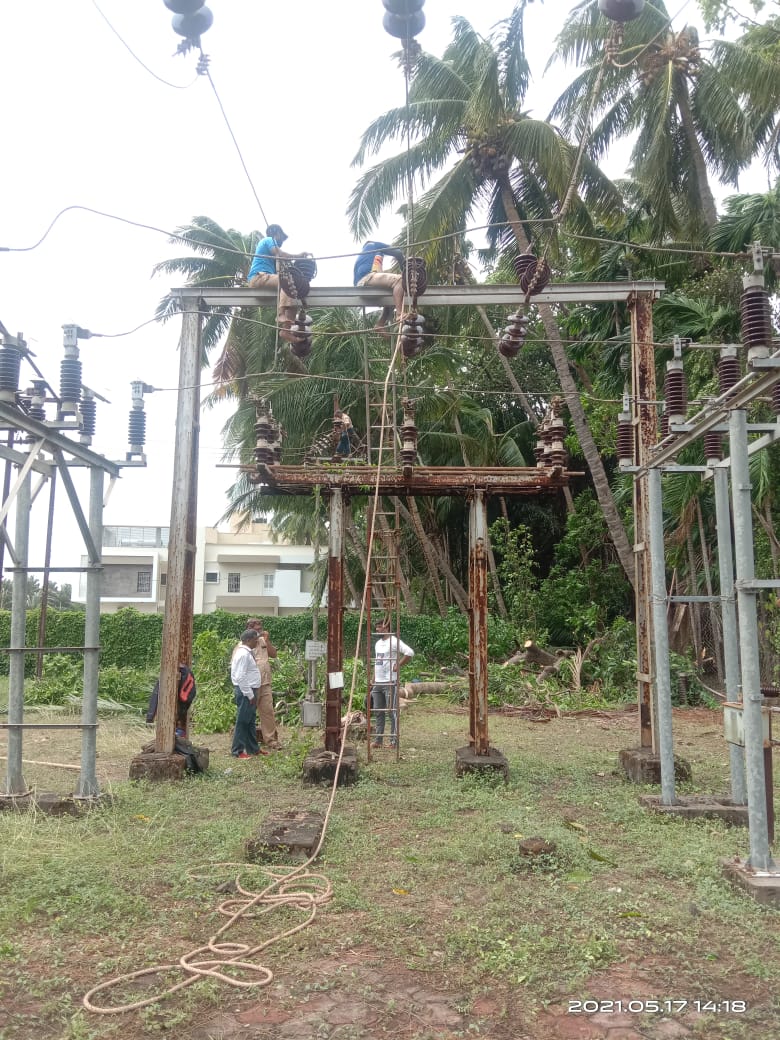 Power restoration work after Tautkae cyclone.