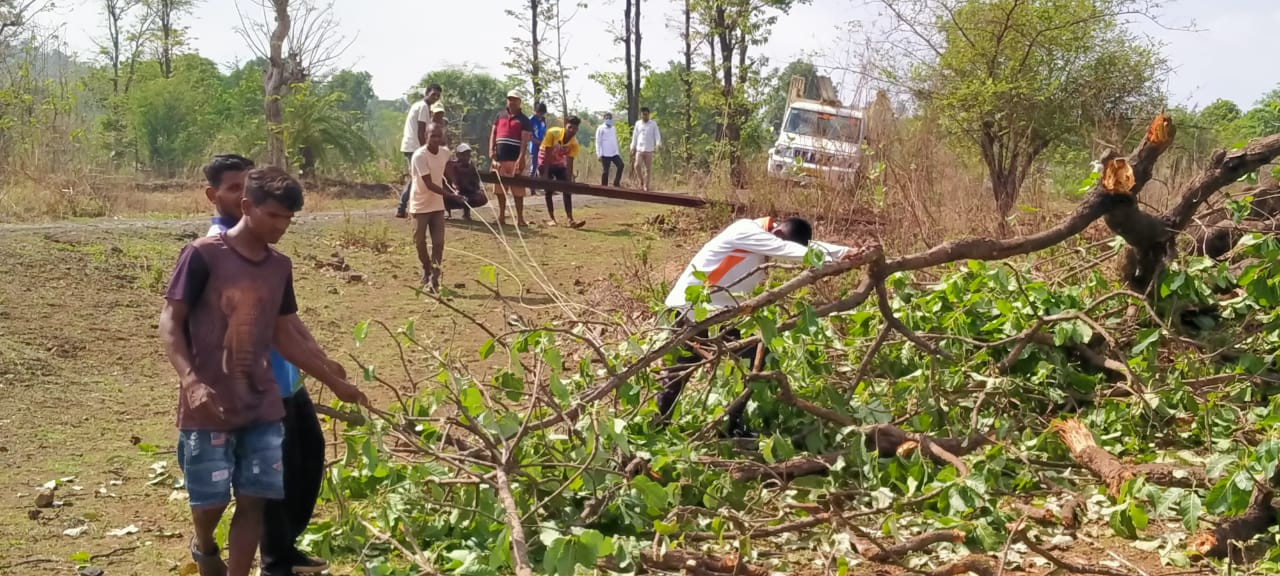 Power restoration work after Tautkae cyclone.